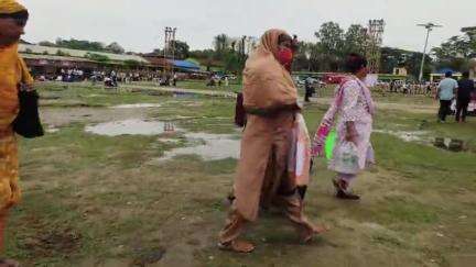মানকাচৰ: মানকাচৰ‌ সমষ্টিৰ ২৫টা মহিলা বিষয়াৰ দ্বাৰা পৰিচালিত ভোটগ্ৰহণ কেন্দ্ৰত ভোটগ্ৰহণৰ বাবে সাজু মহিলা নিৰ্বাচনী বিষয়াসকল