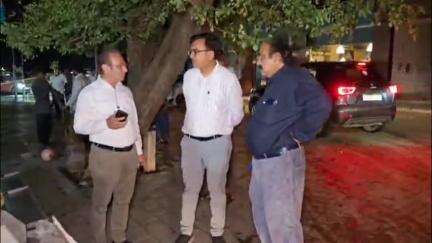 નડિયાદ: ધારાસભ્ય શ્રી પંકજભાઈ દેસાઈ એ આવેલ વાવાઝોડા વરસાદના કારણે સમગ્ર ખેડા જિલ્લામાં થયેલા નુકશાન
ચિંતા વ્યક્ત કરી.