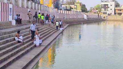திருவள்ளூர்: வீரராகவப்பெருமாள் திருக்குளத்தில் மூழ்கி வேதம் படித்து வந்த 3  மாணவர்கள் பலி