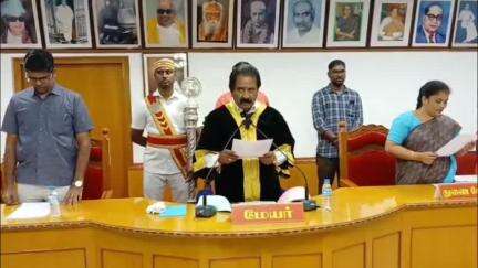 திருச்சி: புத்தூர் நால்ரோடு பகுதியில் சிவாஜி சிலையை அமைக்க திருச்சி மாநகராட்சி அலுவலகத்தில் நடந்த கூட்டத்தில் தீர்மானம்