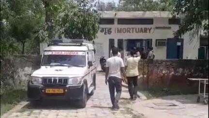झज्जर: पटौदा में ट्रैक्टर-ट्रॉली पलटने से एक व्यक्ति की हुई मौत, पुलिस जांच में जुटी