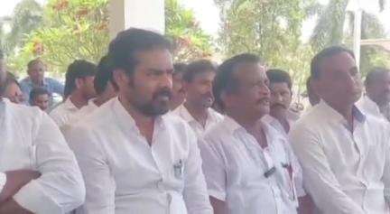 కావలి: కావలిలో రెడ్బుక్ రాజ్యాంగం నడుస్తోంది: వైసీపీ