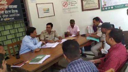 मरकच्चो: मरकच्चो थाना परिसर में थाना दिवस कार्यक्रम का किया गया आयोजन