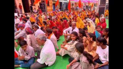 बड़ी सादड़ी: लिंकोड़ा गांव में भव्य कलश यात्रा के साथ सात दिवसीय श्रीमद् भागवत कथा का हुआ शुभारंभ