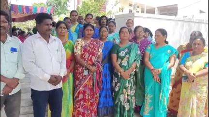 సిరిసిల్ల: సుభాష్ నగర్ సెక్టర్‌లో అంగన్వాడీ టీచర్‌గా పని చేస్తున్న ఉమామహేశ్వరి మృతి బాధాకరం: ఏఐటీయూసీ జిల్లా అధ్యక్ష కార్యదర్శులు