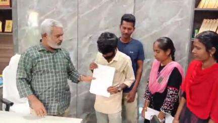 భూపాలపల్లి: కాటారం తహసీల్దార్ ను వెంటనే సస్పెండ్ చేయాలి : డివైఎఫ్ఐ జిల్లా కార్యదర్శి ఆత్మకూరు శ్రీకాంత్