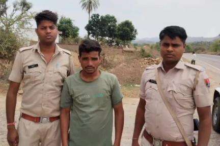 गोगुन्दा: ओगणा पुलिस ने पत्नी के साथ मारपीट करने के मामले में फरार आरोपी पति को किया गिरफ्तार