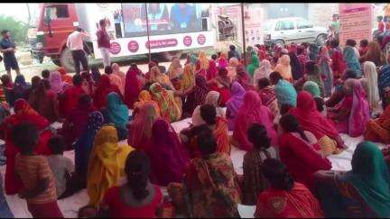 अकबरपुर: बलिया बुजुर्ग पंचायत के अकबरपुर मुस्लिम मुहल्ले में महिला संवाद कार्यक्रम का आयोजन, सैकड़ों जीविका दीदियों ने लिया भाग