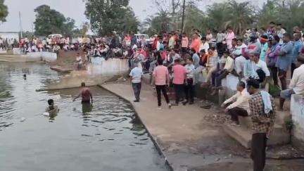 गुण्डरदेही: हल्दी खेलने के बाद चौरेल के गौरैय्या धाम मंदिर के बावली में नहाने गए 35 वर्षीय व्यक्ति हुए लापता, जांच में जुटी पुलिस
