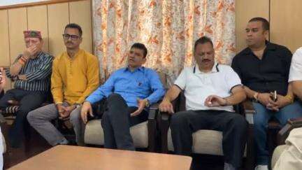 जोगिंदर नगर: सिविल अस्पताल जोगिंदरनगर में डॉक्टर न होने पर भड़के विधायक प्रकाश राणा, सरकार को दी धरने की चेतावनी