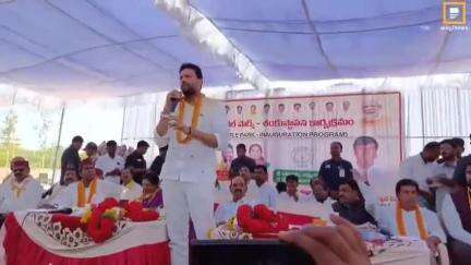 కర్నూలు: రాష్ట్రంలో టెక్స్ టైల్ పార్కులు ఏర్పాటు చేసి 20 లక్షల ఉద్యోగాల కల్పనే లక్ష్యమన్న రాష్ట్ర మంత్రి కర్నూలు ఎమ్మెల్యే టీజీ భ