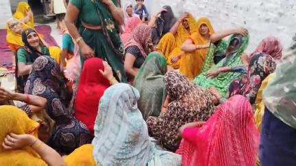 चकरनगर: जम्मू-कश्मीर में हादसा: खाई में गाड़ी गिरने से सहसों थाना के प्रेमका पुरा निवासी हवलदार सूरज सिंह यादव शहीद