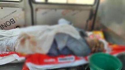 দাঁতন ২: পথ দুর্ঘটনায় দাতনের নন্দকুড়িয়া এলাকার এক বৃদ্ধের, দেহ ময়নাতদন্তে পাঠালো পুলিশ