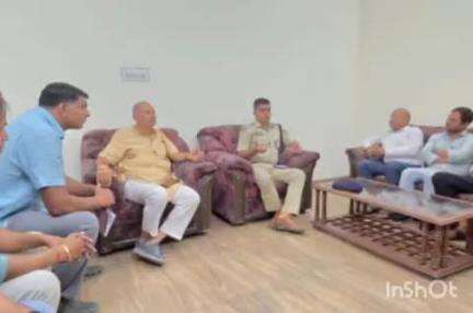 रानी: रानी मे रेल्वे स्टेशन पर भारत-पाक तनाव को देखते हुए आरपीएफ सीआई ने मार्कडिल पर बैठक ली, दिए दिशा निर्देश