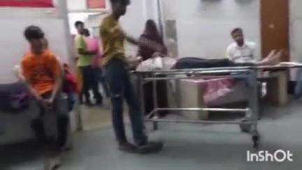 भाटपार रानी: मैरवा सलेमपुर मार्ग पर हुई मार्ग दुर्घटना में युवक घायल