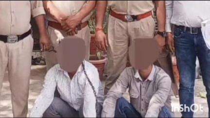 कुम्भराज: बटावदा के पास मृगवास थाना पुलिस ने 4 किलो गांजा के साथ दो बाइक सवार तस्करों को गिरफ्तार किया
