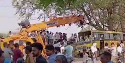 कनीना: कनीना स्कूल बस हादसे में लापरवाही के लिए परिवहन विभाग के 5 अधिकारियों पर कार्रवाई, सीएम ने दिए आदेश