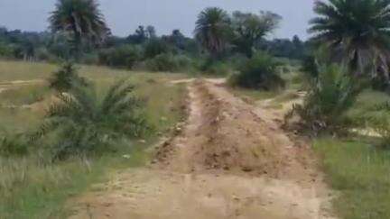কাশীপুর: শিয়াদা থেকে জগন্নাথডি বেহাল রাস্তার জন্য জেলা পরিষদ থেকে বরাদ্দ ৩০ লক্ষ টাকা,উদ্বোধন করলেন জেলা পরিষদের সদস্য