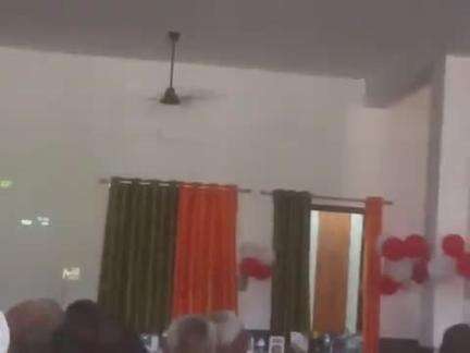 #थाना क्षेत्र  भमोरा के खेड़ा में  जैविक खाद दुकान का उद्घाटन  हुआ है जो  किसान के चहरे पर खुशी आई