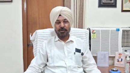 ਗੁਰਦਾਸਪੁਰ: ਸਿਵਲ ਸਰਜਨ ਗੁਰਦਾਸਪੁਰ ਨੇ ਕਿਹਾ ਹਰ ਇੱਕ ਹਾਲਾਤ ਨਾਲ ਨਿਜਿੱਠਣ ਦੇ ਲਈ ਸਿਹਤ ਵਿਭਾਗ ਹੈ ਤਿਆਰ- ਸਿਵਿਲ ਸਰਜਨ ਡਾ.ਜਸਵਿੰਦਰ ਸਿੰਘ