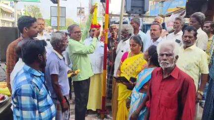 திண்டுக்கல் கிழக்கு: நாகல் நகரில் தமிழ் மாநில கட்டிட தொழிலாளர்கள் சங்கத்தின் 32ம் ஆண்டு மே தின கொடியேற்று விழா