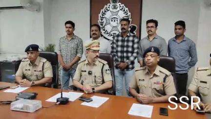 रतलाम नगर: अवैध मादक पदार्थ के खिलाफ पुलिस को मिली बड़ी सफलता, SP ने कार्यालय में पत्रकार वार्ता में दी जानकारी