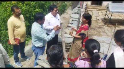 पौड़ी: जनपद पौड़ी के पाताल गूठ में चौपाल का आयोजन, 4 शिकायतों का मौके पर हुआ निस्तारण