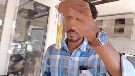 ঘাটাল: ঘাটাল কুশপাতায় ভ্রাম্যমাণ টেস্টিং ল্যাব নিয়ে খাদ্য দপ্তরের অভিযান