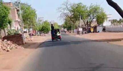 तालबेहट: तालबेहट में ऑटो संचालक ने सवारियों की जान जोखिम में डालकर कराई यात्रा, वीडियो वायरल होने पर जांच के निर्देश जारी