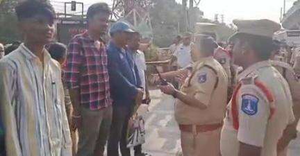 మేడ్చల్: జేఎన్టీయూ సర్కిల్ వద్ద మాకు డ్రిల్ ప్రారంభించిన ఏసిపి శ్రీనివాసరావు