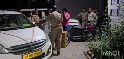 अकबरपुर: जिले में अवैध शराब की पकड़ी गई बड़ी खेप, अकबरपुर में 10 पेटी देसी शराब बरामद; एक आरोपी गिरफ्तार