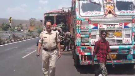 धनोरा: नेशनल हाईवे 44 पर बंजारी घाटी के पास खड़े ट्रक में ट्रक की टक्कर, चालक घायल