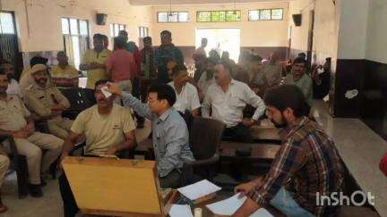 बद्दी: बरोटीवाला पुलिस ने ट्रक यूनियन बरोटीवाला में ट्रक चालकों के लिए नेत्र परीक्षण शिविर का आयोजन किया