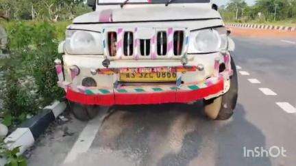 হেলেম: হেলেমৰ চান্দামাৰীত ভয়ংকৰ পথ দুৰ্ঘটনাত সংকটজনক অৱস্থা চালক সহ দুই শ্ৰমিক