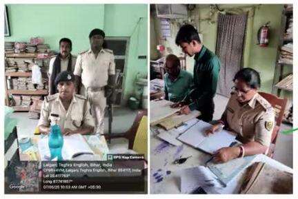 #कटिहार_पुलिस द्वारा बैंकिंग प्रतिष्ठानों /ATM में सुरक्षा-व्यवस्था सुनिश्चित करनें हेतू बैंकों की सुरक्षा जांच की जा रही है I

👉बैंक परिसर के अंदर एवं बाहर संदिग्ध पर निगरानी रखी जा रही है I