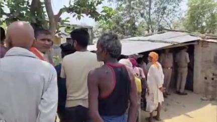 इकौना: सलवरिया में बंद कारखाने में कुर्सी पर बैठे मृत अवस्था में मिले बुजुर्ग, शव को पीएम के लिए भेजा गया, जांच में जुटी पुलिस