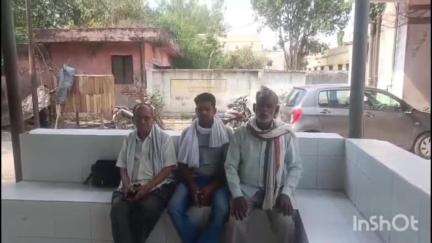 उन्नाव: बांगरमऊ कोतवाली क्षेत्र में संदिग्ध परिस्थितियों में युवक की हुई मौत, पोस्टमार्टम हाउस पहुंचे परिजनों ने दी जानकारी