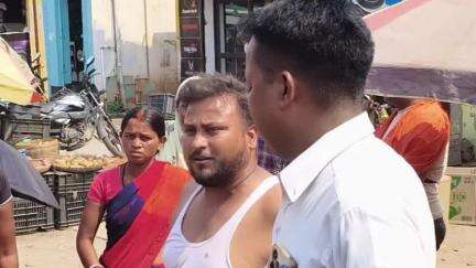 बगोदर: बगोदर बाजार में बाइक की डिक्की से ₹2 लाख रुपये चोरी
