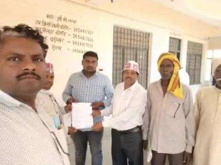 मेजा: जन अधिकार पार्टी के कार्यकर्ताओं ने जातिगत जनगणना के लिए समय सीमा तय कराने को लेकर तहसील मुख्यालय पर सौंपा ज्ञापन