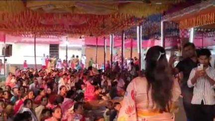 ইংরেজবাজার: পিয়াস বাড়িতে লিলা কীর্তন অনুষ্ঠানের সূচনা করলেন মালদা জেলা পরিষদের সভাধিপতি লিপিকা বর্মন ঘোষ