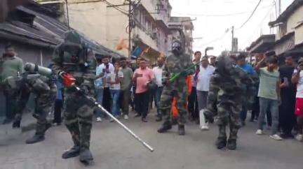 পূব ডিব্ৰুগড়: অসামৰিক প্ৰতিৰক্ষা বিভাগৰ উদ‍্যোগত মহানগৰৰ জয়ন্ত দত্ত পথত আৰম্ভ হোৱা মকড্ৰীলৰ সন্দৰ্ভত ডিব্ৰুগড় জিলা আয়ুক্তৰ মন্তব‍্য