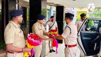 आदित्यपुर गम्हरिया: सराइकेला पुलिस अधीक्षक के कैम्प ऑफिस में आदित्यपुर थाना के एनडीपीएस एक्ट के लंबित मामलों की समीक्षा