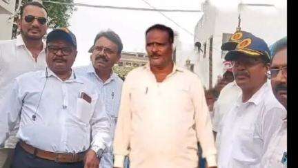 శ్రీకాకుళం: భారత్ సైన్యానికి తోడుగా యుద్ధానికి మేము సైతం సిద్ధం అంటున్న శ్రీకాకుళం మాజీ సైనికులు