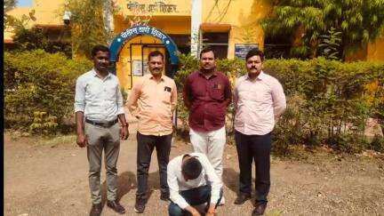 वैजापूर: तरुणीची बदनामी करणाऱ्या संशयित आरोपीस जालना येथून स्थानिक गुन्हे शाखेच्या पथकाने केली अटक