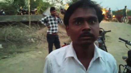 भांडेर: प्रेमी के साथ भाग रही महिला को पति और भाई ने नगर की पहूज नदी के पुल पर पकड़ा