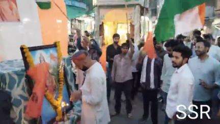 रतलाम नगर: ABVP ने डालूमोदी बजाज चौराहे पर मनाया एयर स्ट्राइक का जश्न #OperationSindoor