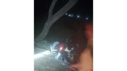 मालेगाव: शहरातील विश्रामगृह समोरील बाभळीच्या झाडाला दुचाकीची धडक एक जागीच ठार