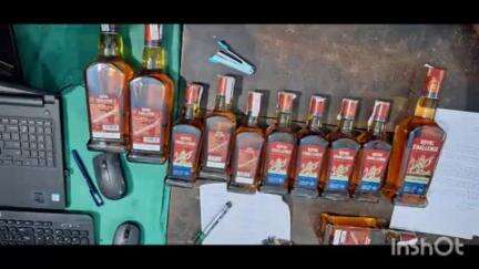 सोनपुर: सबलपुर नवल टोला से पुलिस ने 372.375 लीटर अंग्रेजी शराब बरामद की, तस्कर भाग निकला