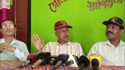 গোলাঘাট: যুদ্ধলৈ যাবলৈ সাজু, পাকিস্তানৰ বিৰুদ্ধে ভাৰতীয় সেনাৰ সিন্দুৰ অভিযানক লৈ গোলাঘাটত সংবাদমেল প্ৰাক্তন ভাৰতীয় সেনা সন্থাৰ