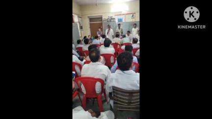 नांगल राजावतान: नांगल राजावतान पंचायत समिति कार्यालय पर आयोजित साधारण सभा की बैठक में अधिकारियों और सदस्यों के बीच हुई नोक-झोंक